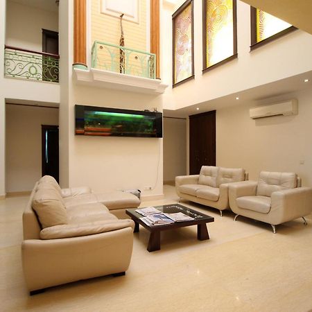 Hotel Super Collection O Sakshi Gurgaon Exterior foto