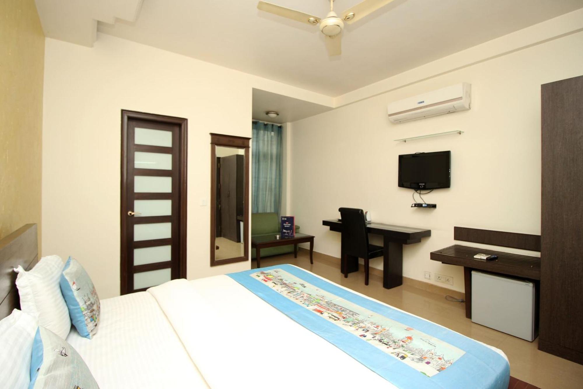 Hotel Super Collection O Sakshi Gurgaon Exterior foto