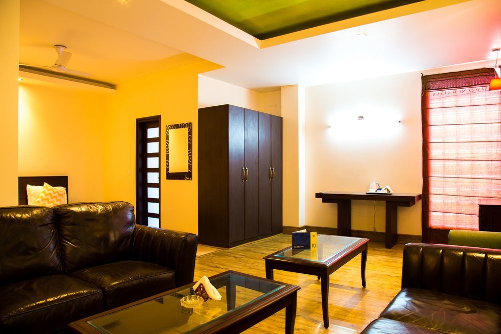 Hotel Super Collection O Sakshi Gurgaon Exterior foto